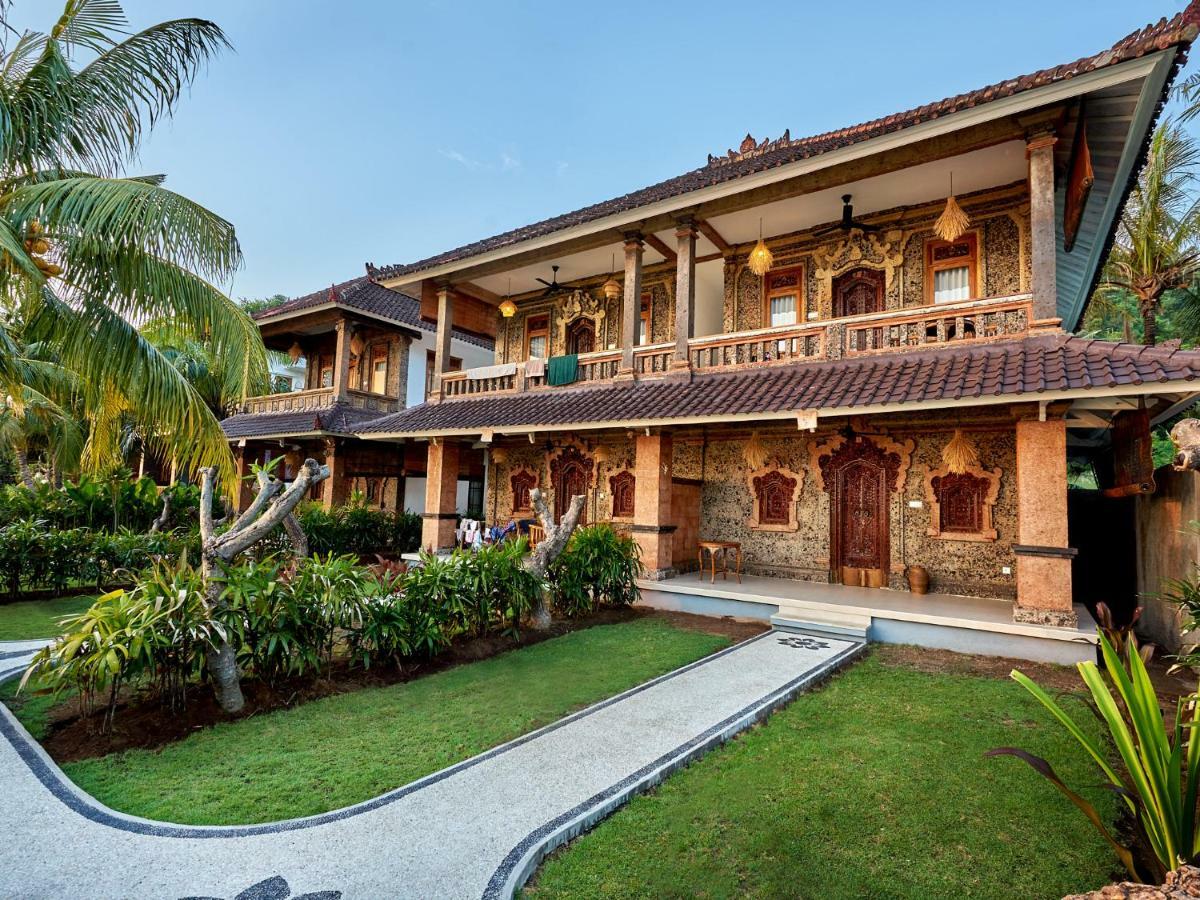 Vienna Beach Resort Amed  Exterior photo